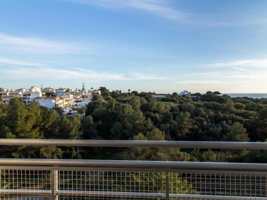Central Apartment - Pool And Sea View & Albufeira Center ภายนอก รูปภาพ